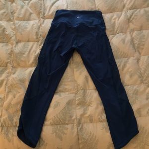 LULULEMON blue mesh crop leggings size 4